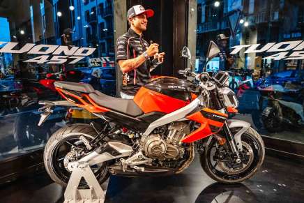 Jorge Martin Aprilia Tuono 457