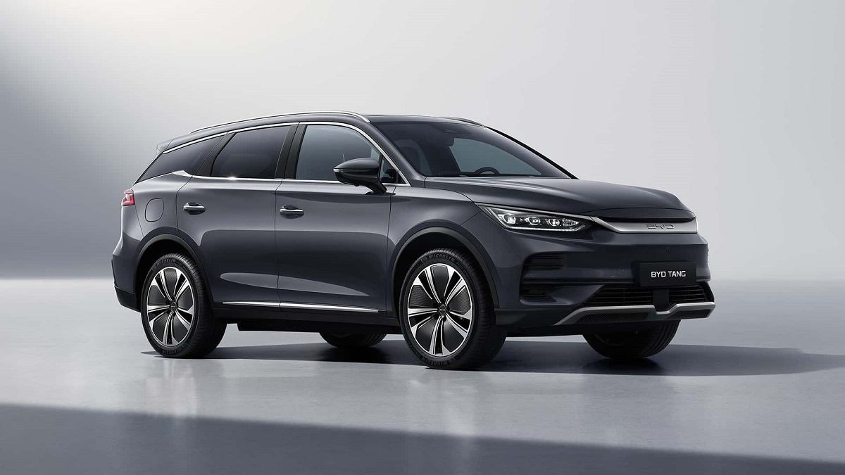 BYD TANG: arriva il SUV elettrico spazioso e tecnologico per tutta la famiglia BYD TANG: arriva il SUV elettrico spazioso e tecnologico per tutta la famiglia