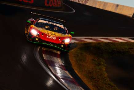Ferrari a segno a Bathurst