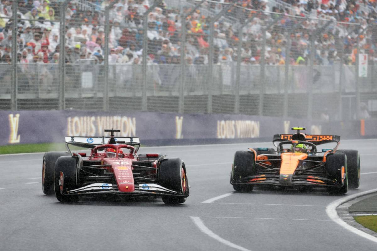 F1 GP Australia 2025, Melbourne: Charles Leclerc (Scuderia Ferrari) e Lando Norris (McLaren F1 Team) - Foto: Getty Images