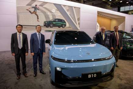 Leapmotor B10 al Salone di Parigi
