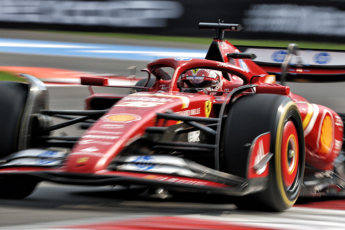 Leclerc (Ferrari) in Messico