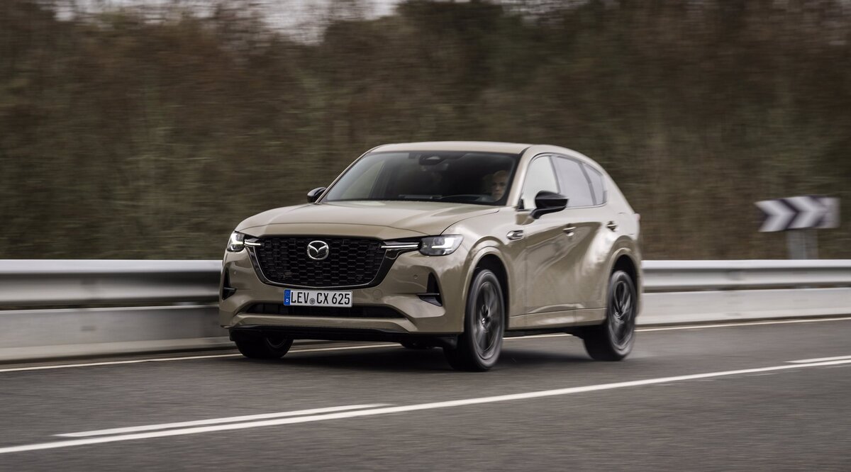 Prova su strada di Mazda CX-60 2025