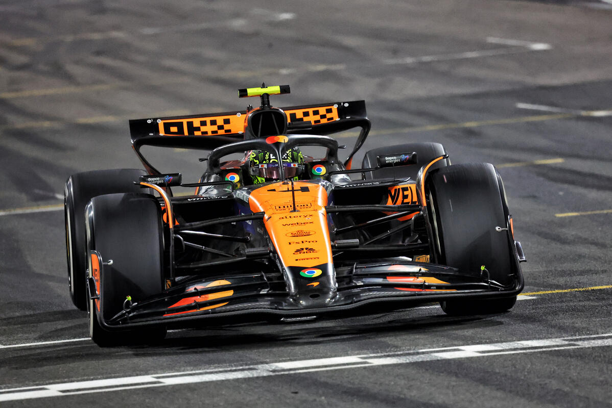 Norris (McLaren) vince ad Abu Dhabi