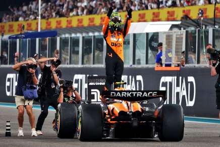 Norris a segno a Yas Marina