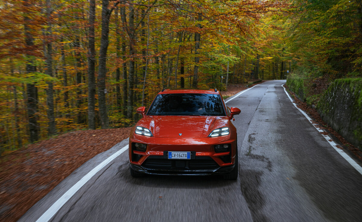 Nuova Porsche Macan Elettrica