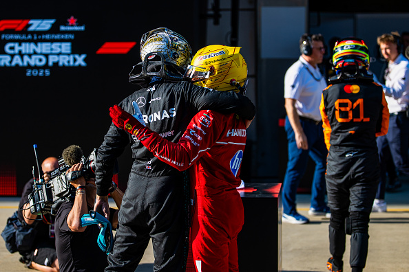 Russell: “Sorprendente vedere le McLaren faticare nel Q3, nella Sprint andremo all’attacco”