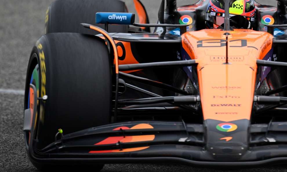 Sospensione McLaren MCL39