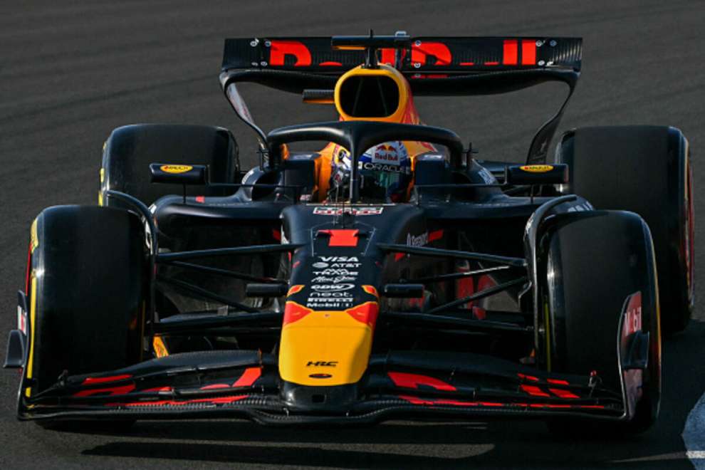 Verstappen (Red Bull) in Cina